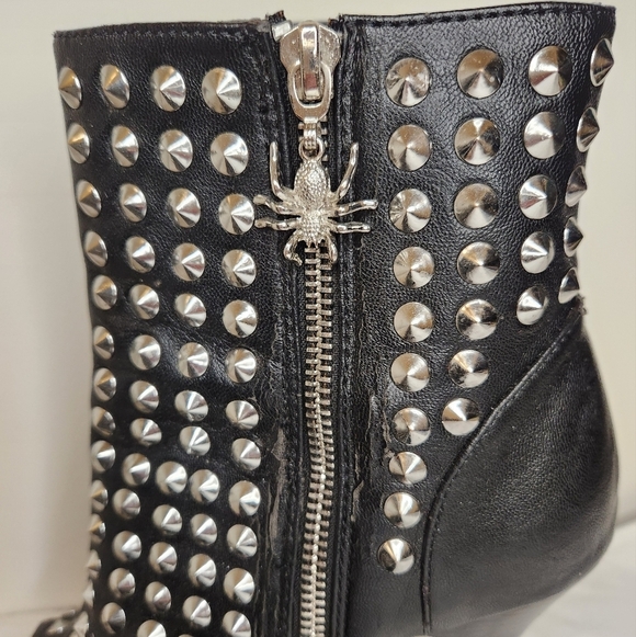 Studded high heels - Picture 12 of 12
